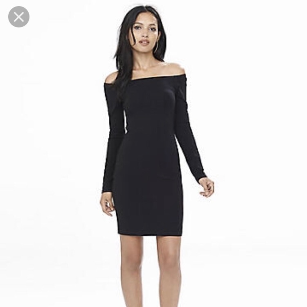 Off shoulder fitted dress